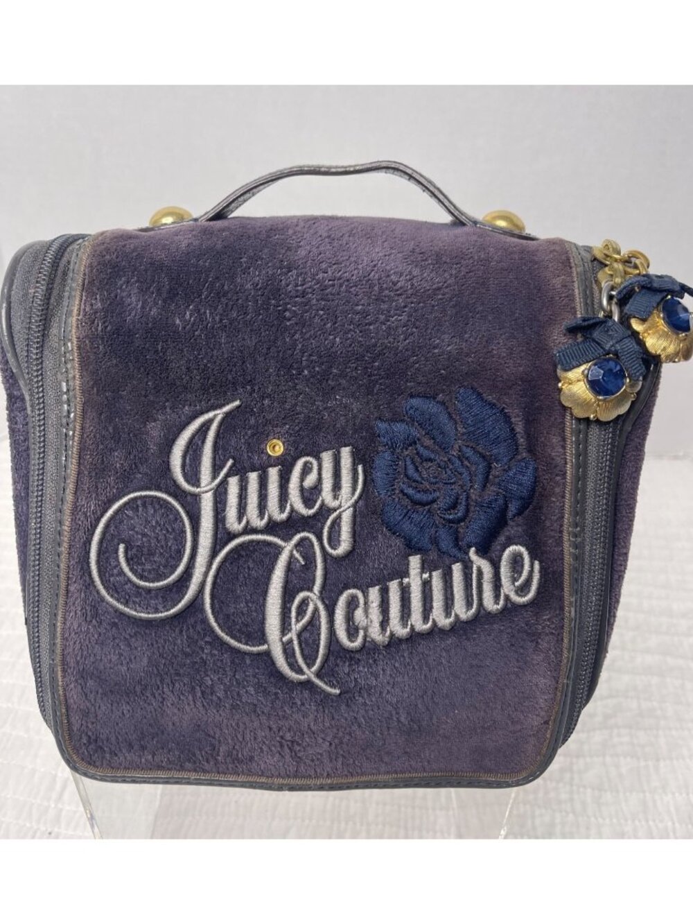 VTG Juicy Couture Purple Velour Hanging Travel Cosmetic Bag Gold Heart Hook